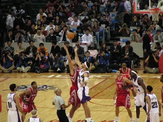 前锋霍依伦 前锋霍依伦