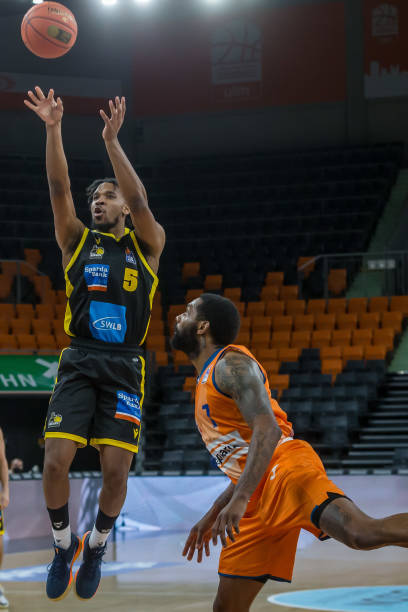 保持良好的 保持良好的